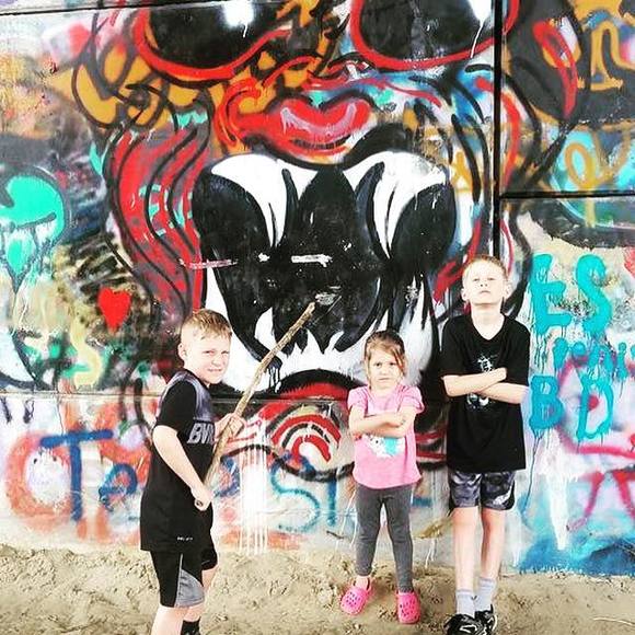 Meet your Posher, Amy - Picture 1 of 1